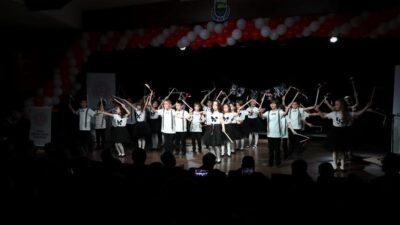 İnegöl’de 23 Nisan törenlerle kutlandı