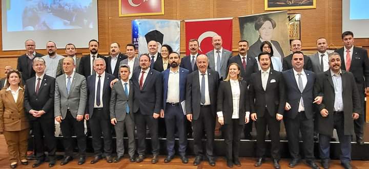 İYİ Parti Bursa’da Milletvekili aday listesi şekillendi! İşte sürprizli ön seçim sonuçları… İYİ Parti Bursa’da Milletvekili aday listesi şekillendi! İşte sürprizli ön seçim sonuçları…