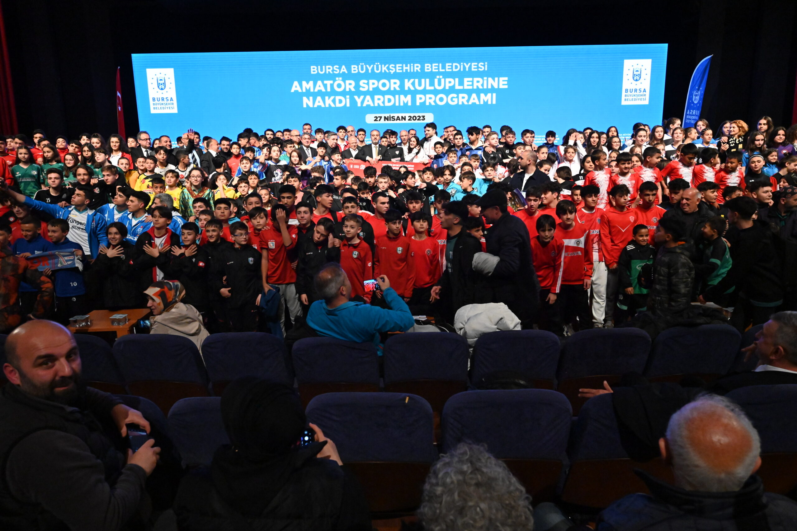 Bursa’da amatörlere ‘Büyük’ destek!
