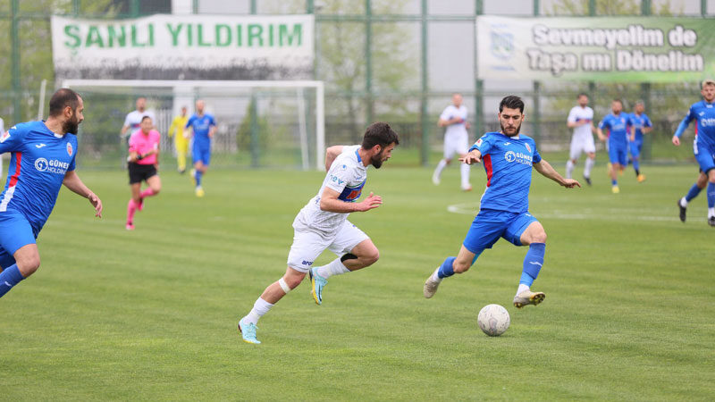TFF 3. Lig 3. Grup'ta mücadele eden Bursa ekibi Yıldırımspor,