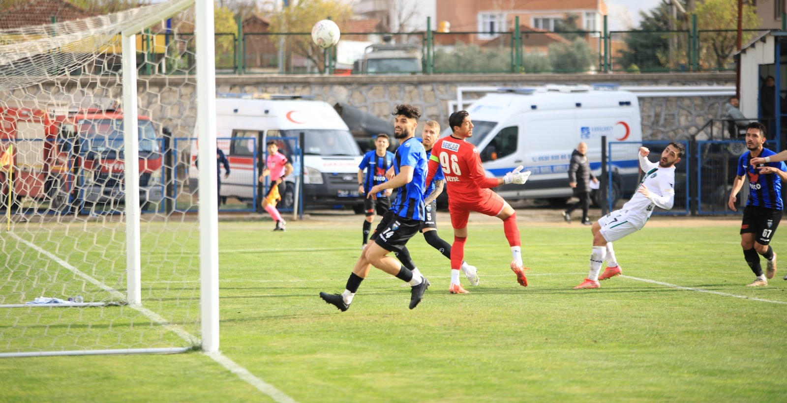 2.Lig’de Bursa ekibi Kocaeli’de sürpriz peşinde!