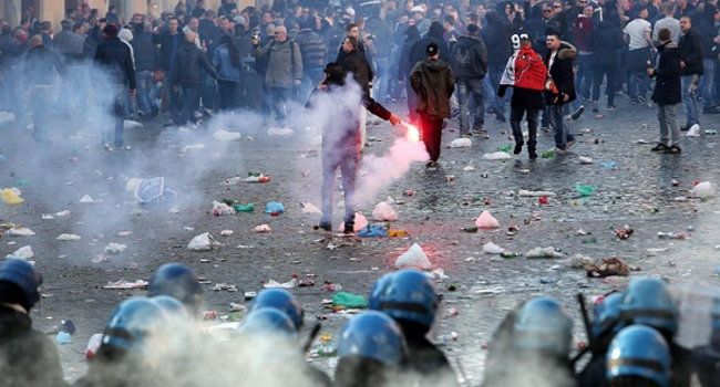 UEFA’dan Feyenoord-Roma maçı kararı UEFA’dan Feyenoord-Roma maçı kararı