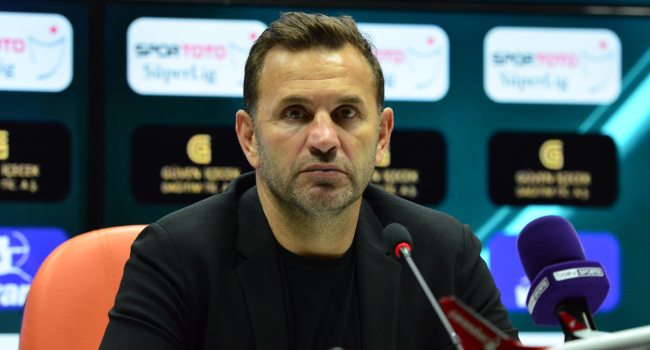 Spor Toto Süper Lig'de deplasmanda Corendon Alanyaspor'u 4-1 yenen Galatasaray'ın
