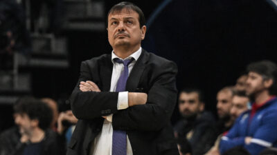 Ergin Ataman Yunanistan yolunda