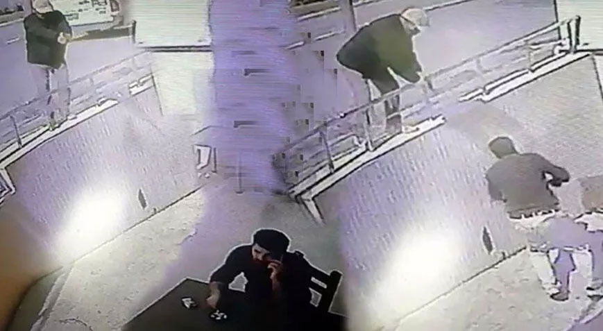 Birlikte yaşadığı kadının kocası tarafından öldürüldü!