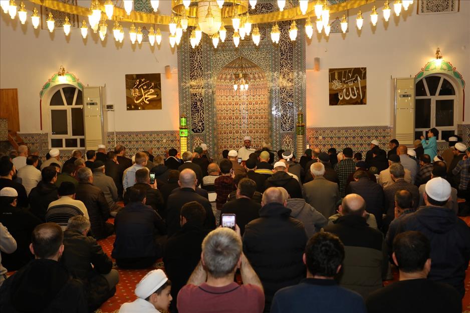 Kuran bülbülü Alpcan Çelik İnegöllülerle buluştu