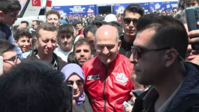 Bakan Soylu TEKNOFEST’te Emniyet Genel Müdürlüğü standını ziyaret etti