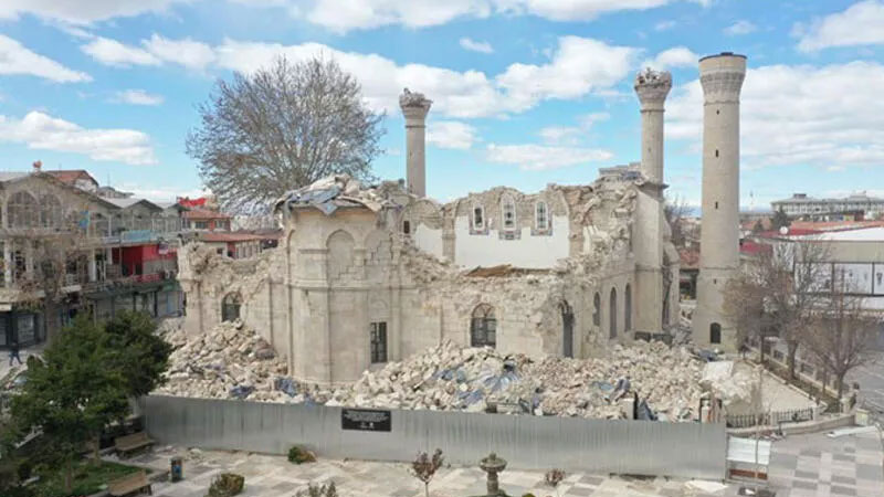 Malatya’da enkazın yüzde 68’i kaldırıldı Malatya’da enkazın yüzde 68’i kaldırıldı