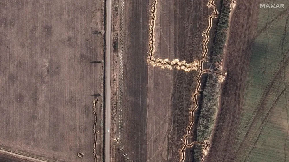 Ukrayna- Rusya arasındaki çatışmalar bu bahar şiddetlenecek: Rusların hazırlığı uydudan görüntülendi