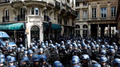 Fransa’da tartışmalı emeklilik reformu: Kritik karar bugün açıklanıyor