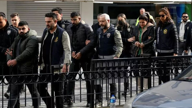 İş adamının satılık ev kabusu! Zorla araçtan indirilip, ormanlık alana götürüldü