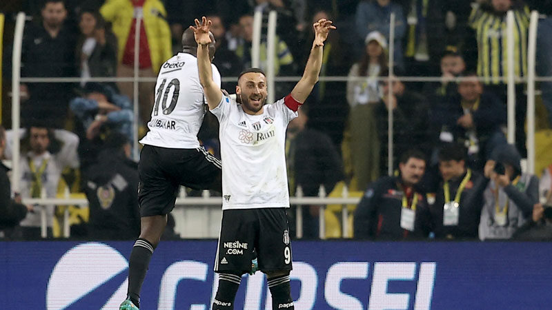 Cenk Tosun’dan otomatik imza Fenerbahçe karşısında iki gol kaydeden Cenk Tosun'un sözleşmesinin uzaması için