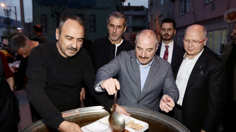 Sanayi ve Teknoloji Bakanı Mustafa Varank, "Biz şuna inanıyoruz; biz