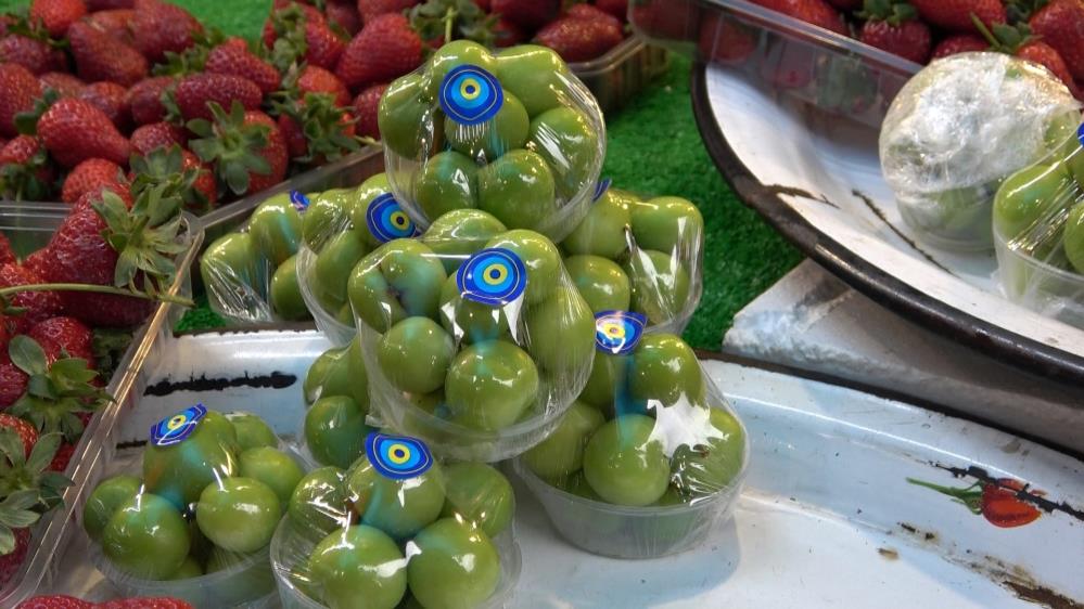 Bursa’da tezgahlarda yerini aldı! Kilosu 300 lira