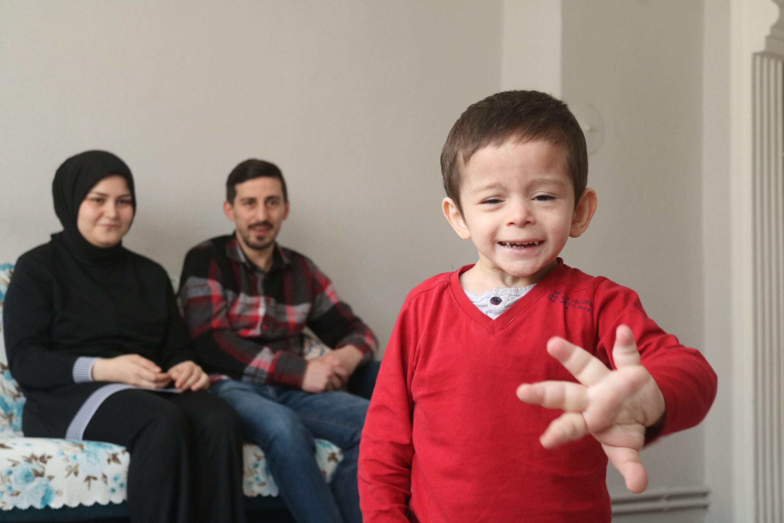 Bursa’dan yardım çağrısı! El ve ayakları olması gerekenden 4 kat daha büyük