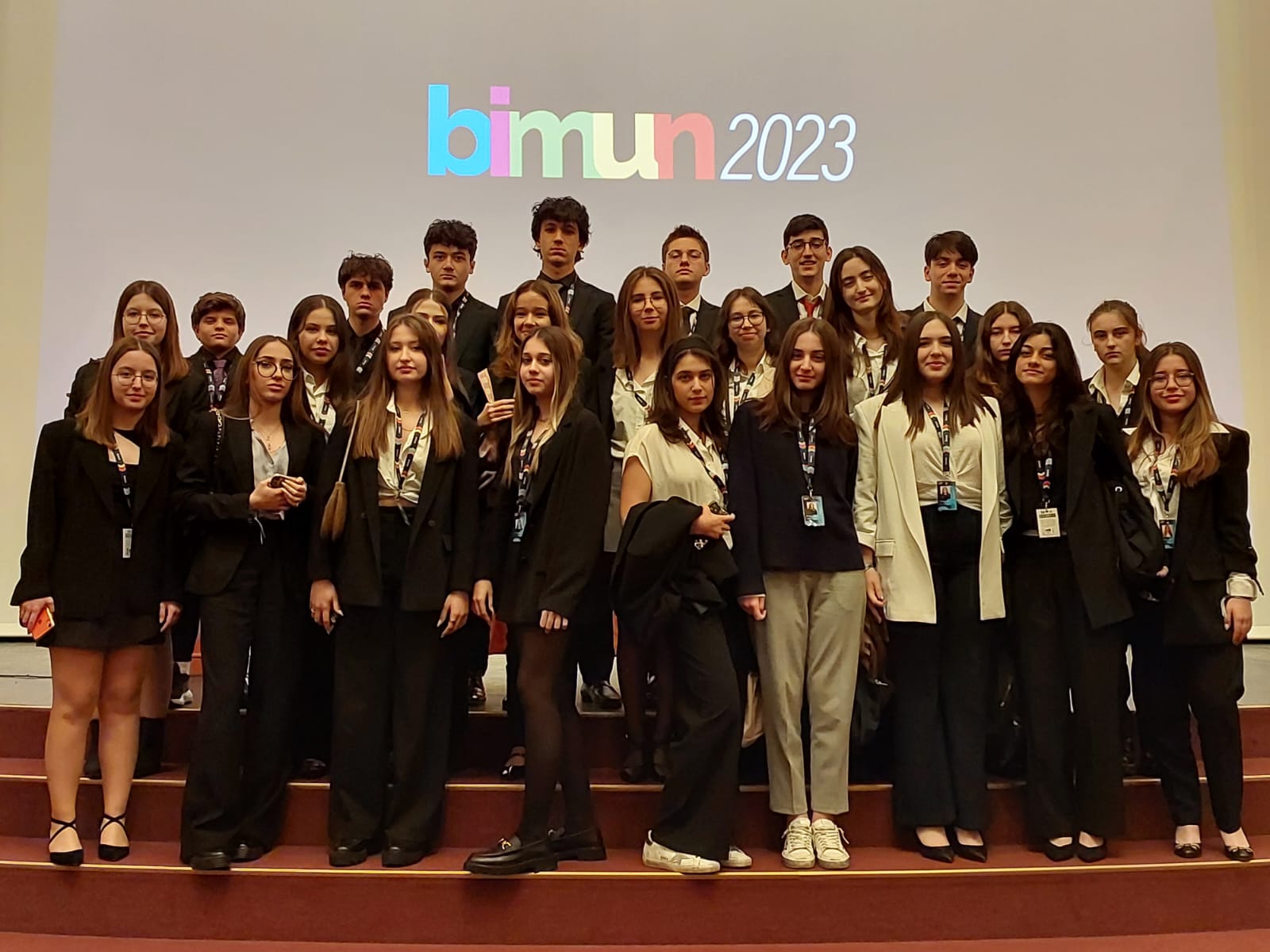 Emine Örnek Budapeşte-BIMUN 2023’te Emine Örnek Budapeşte-BIMUN 2023’te