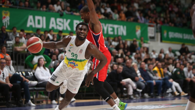 Bursaspor potada yine kayıp! Bahçeşehir Koleji’ne 87-81 mağlup olan Frutti Extra Bursaspor’da 25 sayı