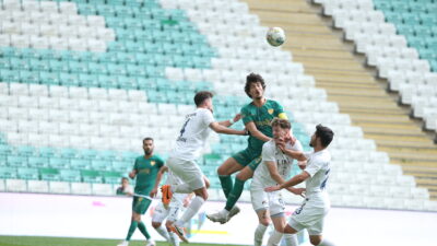 Bursaspor evinde fırsat tepti! Hiç yoktan iyidir…