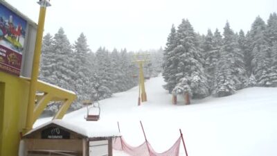 Nisanda kar sürprizi! Uludağ’a akın ettiler