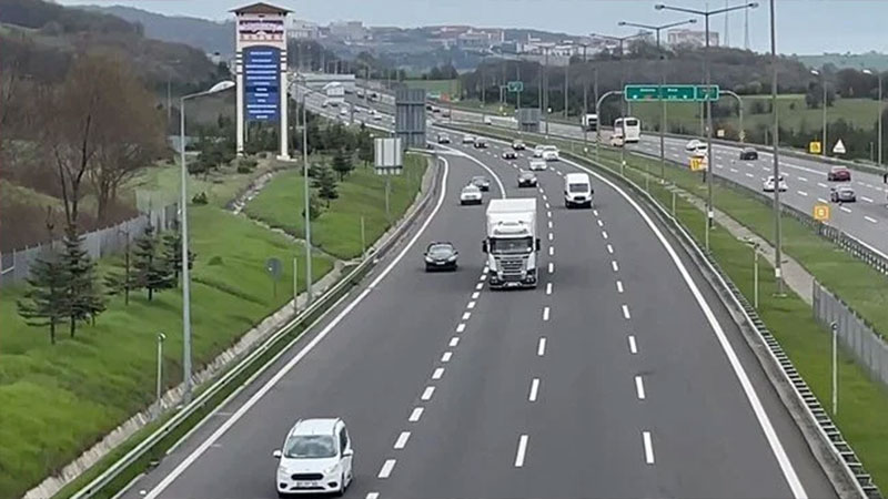 Otoyolda Ramazan Bayramı dönüş yoğunluğu başladı