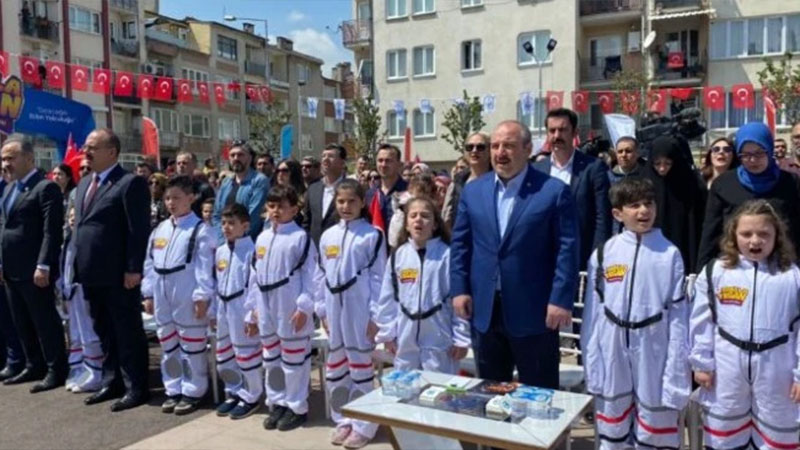 Molla Yegan Çocuk Üniversitesi’nin açılışını Bakan Mustafa Varank gerçekleştirdi 1 Un896d 6