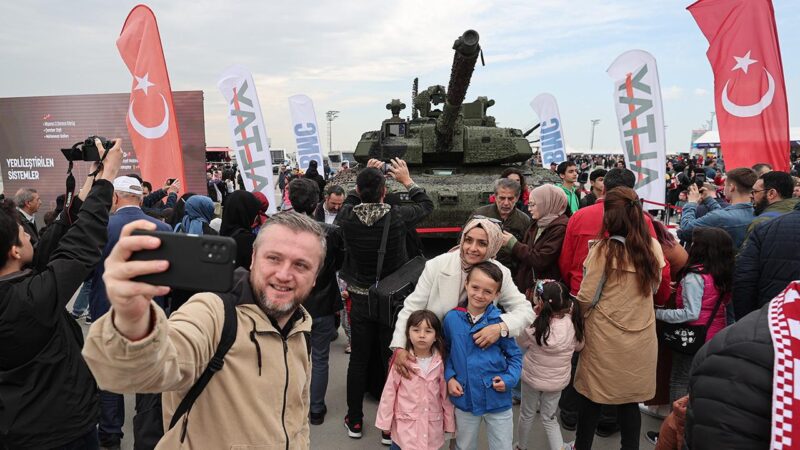 Milli ana muharebe tankı Altay, uzay, havacılık ve teknoloji festivali
