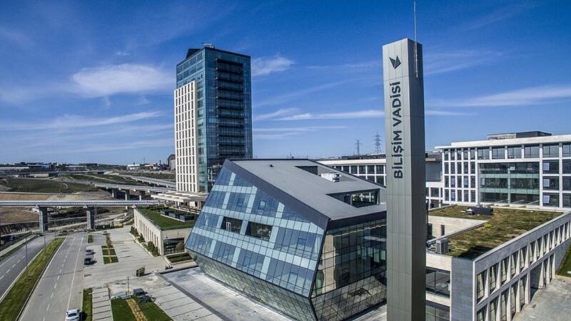 Türksat'ın ana iletişim desteğiyle Uzay Çağında Yolculuk Bilim İletişim Platformu