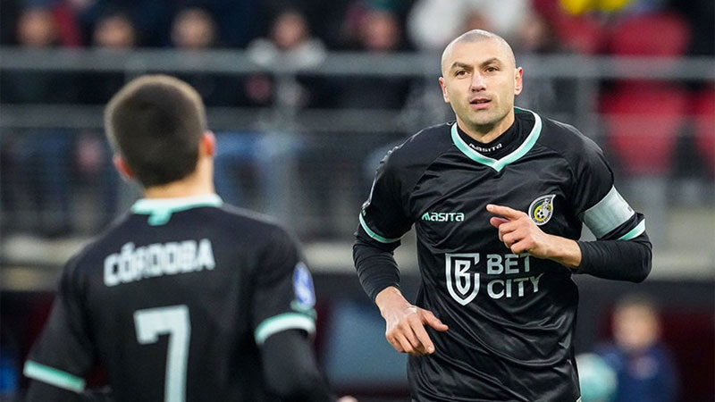 Burak Yılmaz için ‘Süper Lig’ iddiası Fortuna Sittard ile yollarını ayıran Burak Yılmaz'ın, Türkiye'ye dönerek Beşiktaş