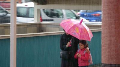 Bursa’da sağanak yağış etkili oldu
