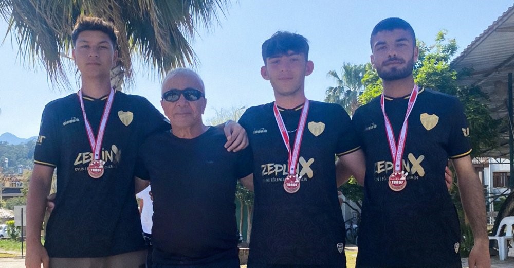 Bursaspor Bocce Takımı 3. oldu Bursaspor Bocce Takımı 3. oldu