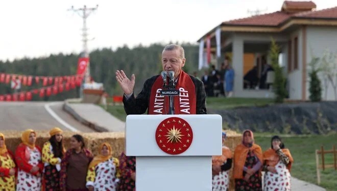 Cumhurbaşkanı Erdoğan: İstanbul’da 5 yılda riskli bina bırakmamayı amaçlıyoruz Cumhurbaşkanı Erdoğan: İstanbul’da 5 yılda riskli bina bırakmamayı amaçlıyoruz