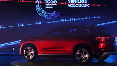 Aliyev, yerli otomobil Togg’u yarın teslim alıyor
