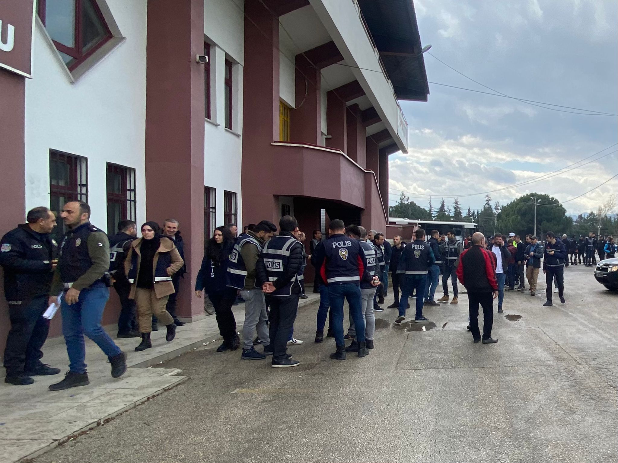 İnegölspor-Bursaspor maçına yoğun güvenlik önlemi