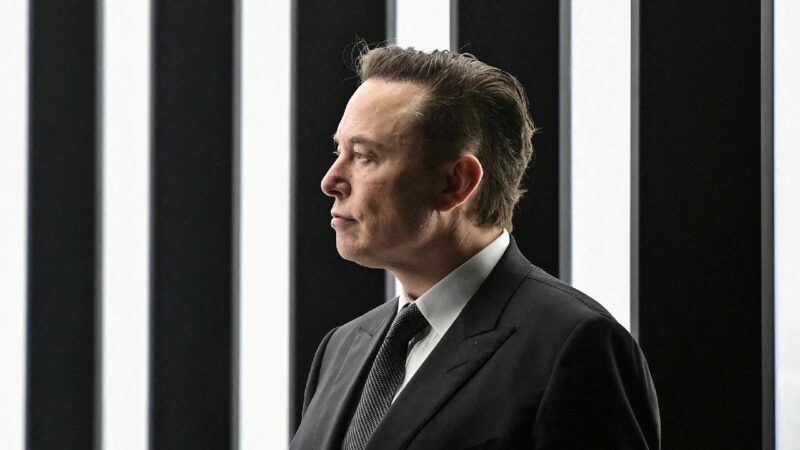 Milyarder Elon Musk, Microsoft ve Google'ın yapay zeka girişimlerine meydan