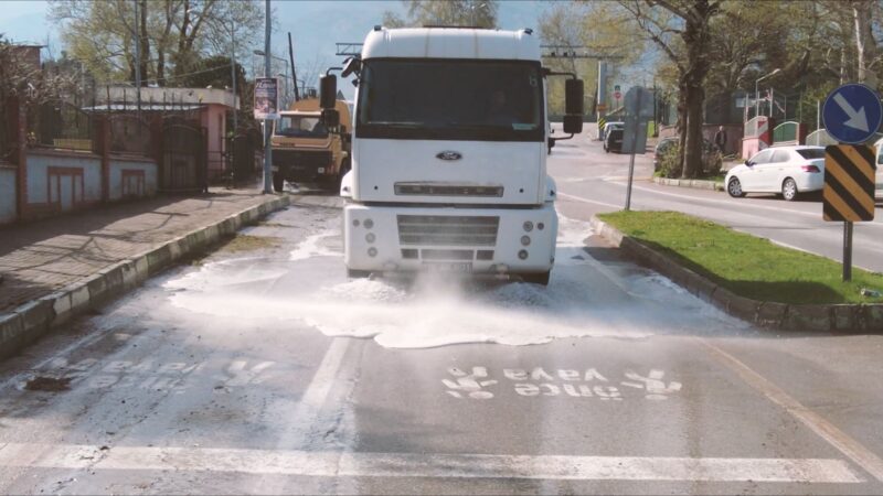 Gürsu’da dip bucak temizlik Gürsu Belediyesi, bayram öncesi ilçeyi dip bucak temizliyor. Temizlik İşleri