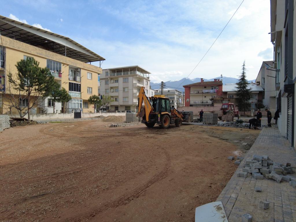 Gürsu’nun yolları güzelleşiyor