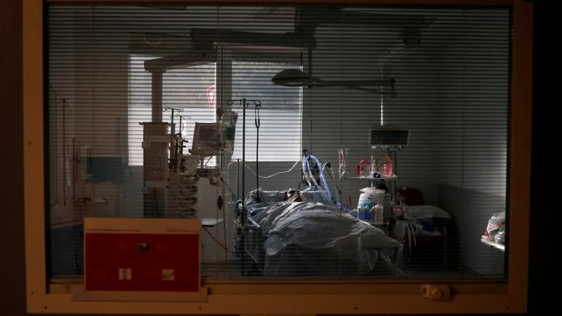 Fransa’da gittiği acil serviste 3 gün yer bulamayınca öldü