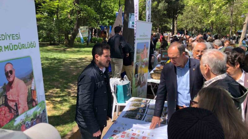 Gemlik Belediyesi tarımda öncü olmaya devam ediyor. Bir yandan ilçe