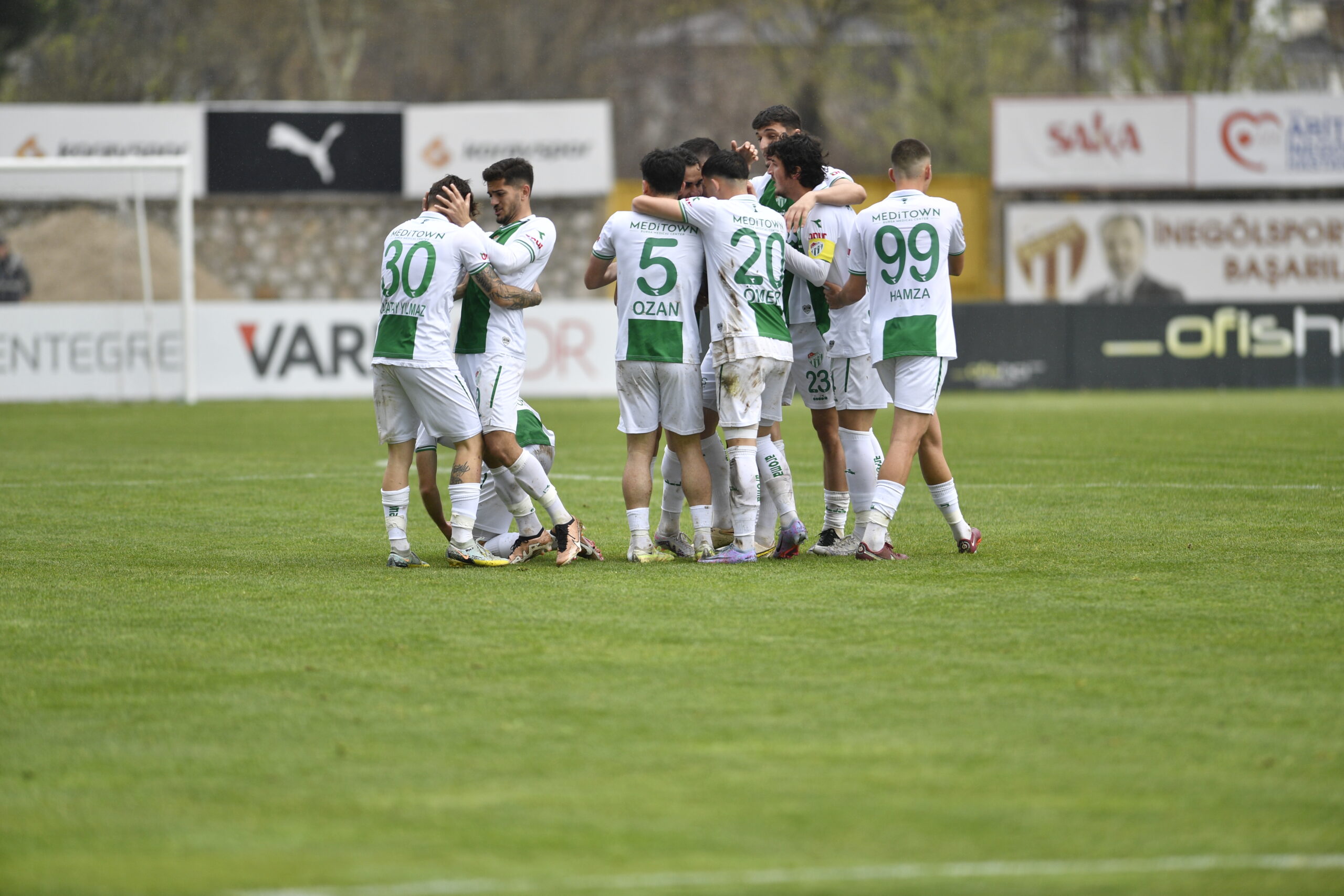 Bursaspor’un tarihine kim geçecek?