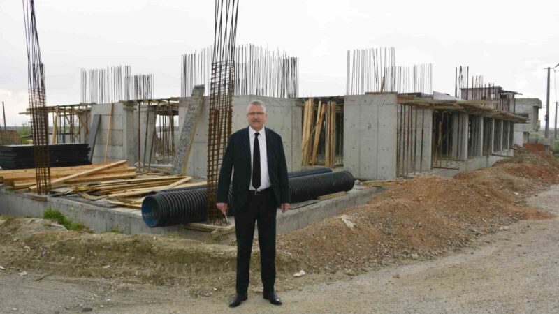Karacabey yeni yatırımlarla gelişiyor Karacabey’de, Yeni Mahalle ve Gazi Mahallelerinin birleştiği noktada kültür merkezi