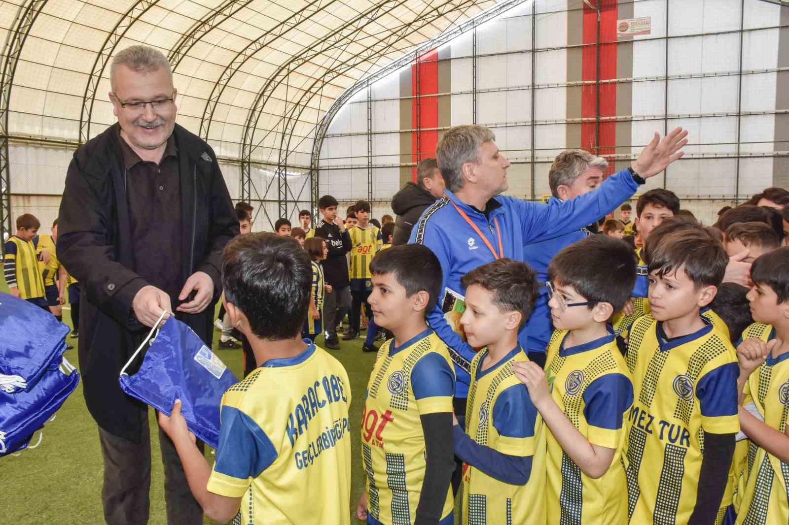 Karacabey’de spora destekler çığ gibi 1 karacabeyde spora destekler cig gibi e040464