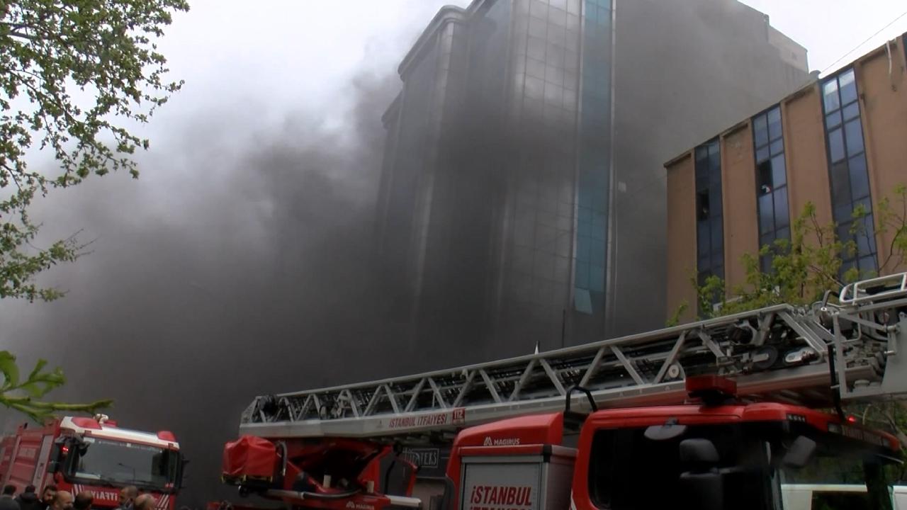 11 katlı binada yangın