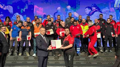 NAK’a Devlet Üstün Fedakarlık Madalyası