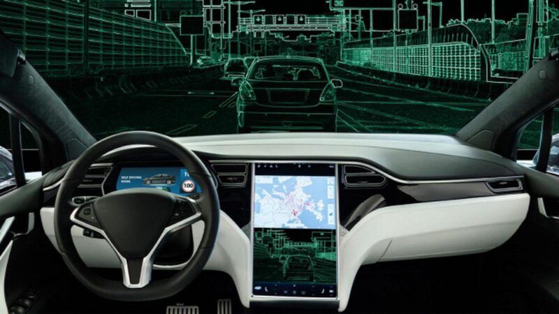 Reuters'ın eski Tesla çalışanlarıyla yaptığı röportajda, elektrikli araçlardaki kameralar aracılığıyla