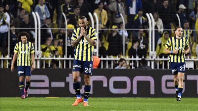 Fenerbahçe’ye zirve yarışında son dakika şoku