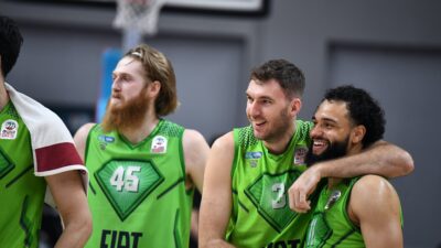 Bursa ekibinden İzmir’de kritik galibiyet! Play-off neden olmasın?