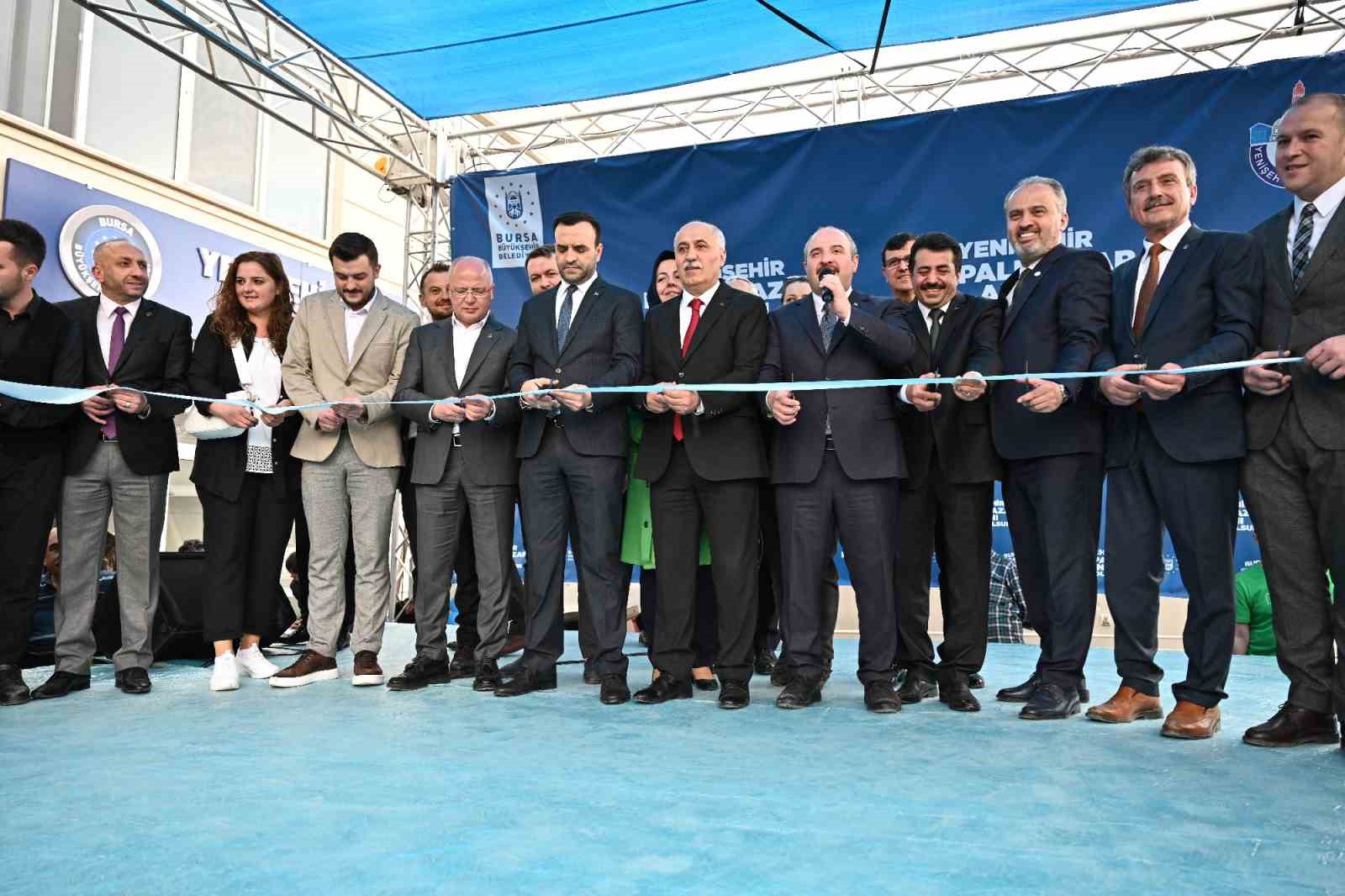 Yenişehir’de konforlu alışveriş dönemi başladı Yenişehir’de konforlu alışveriş dönemi başladı