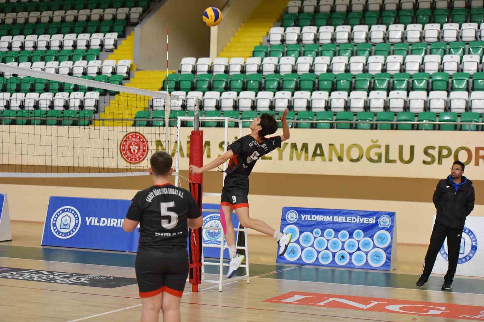 Yıldırım’da 2. küme okul sporları şenlikleri başladı Yıldırım’da 2. küme okul sporları şenlikleri başladı