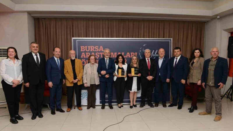 Bursa’da Yılmaz Akkılıç Ödülleri sahiplerini buldu Nilüfer Belediyesi’nin destekleriyle bu yıl 13. kez düzenlenen Yılmaz Akkılıç