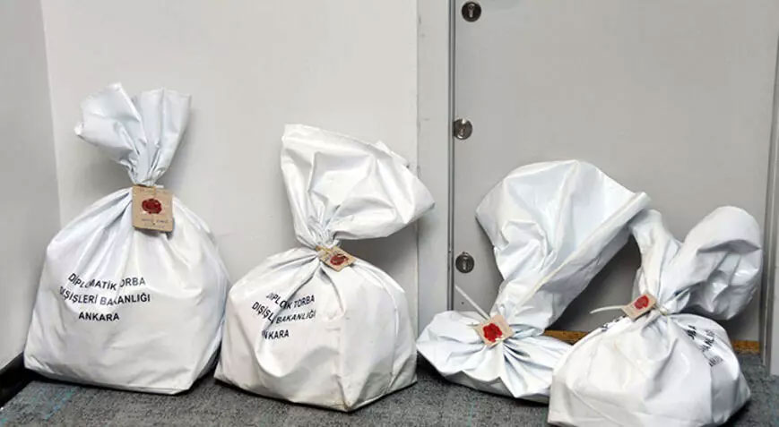 Yurt dışında kullanılan oylar Türkiye’ye getiriliyor